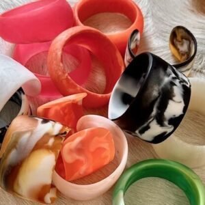 Thick resin bangle