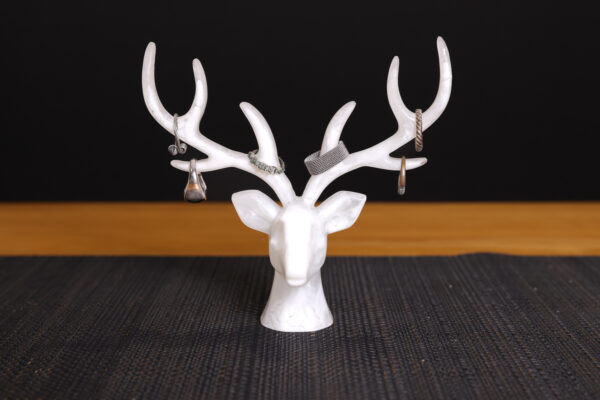 Deer ring holder - Image 6