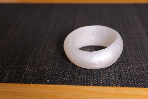 Thick resin bangle - Image 6